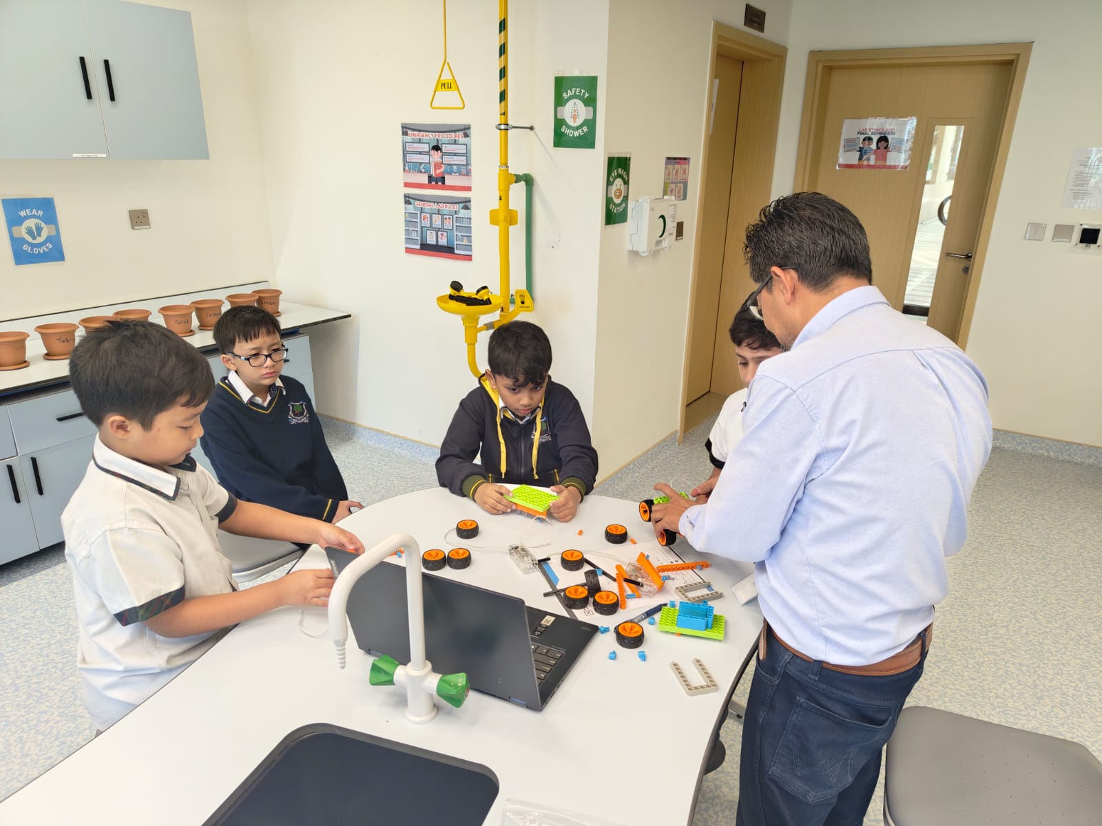 Hands-On Robotics & AI Projects